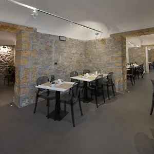 https://hotel-tonic.palermohotels.org