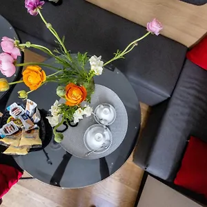 2* Guest house Mybedcavour